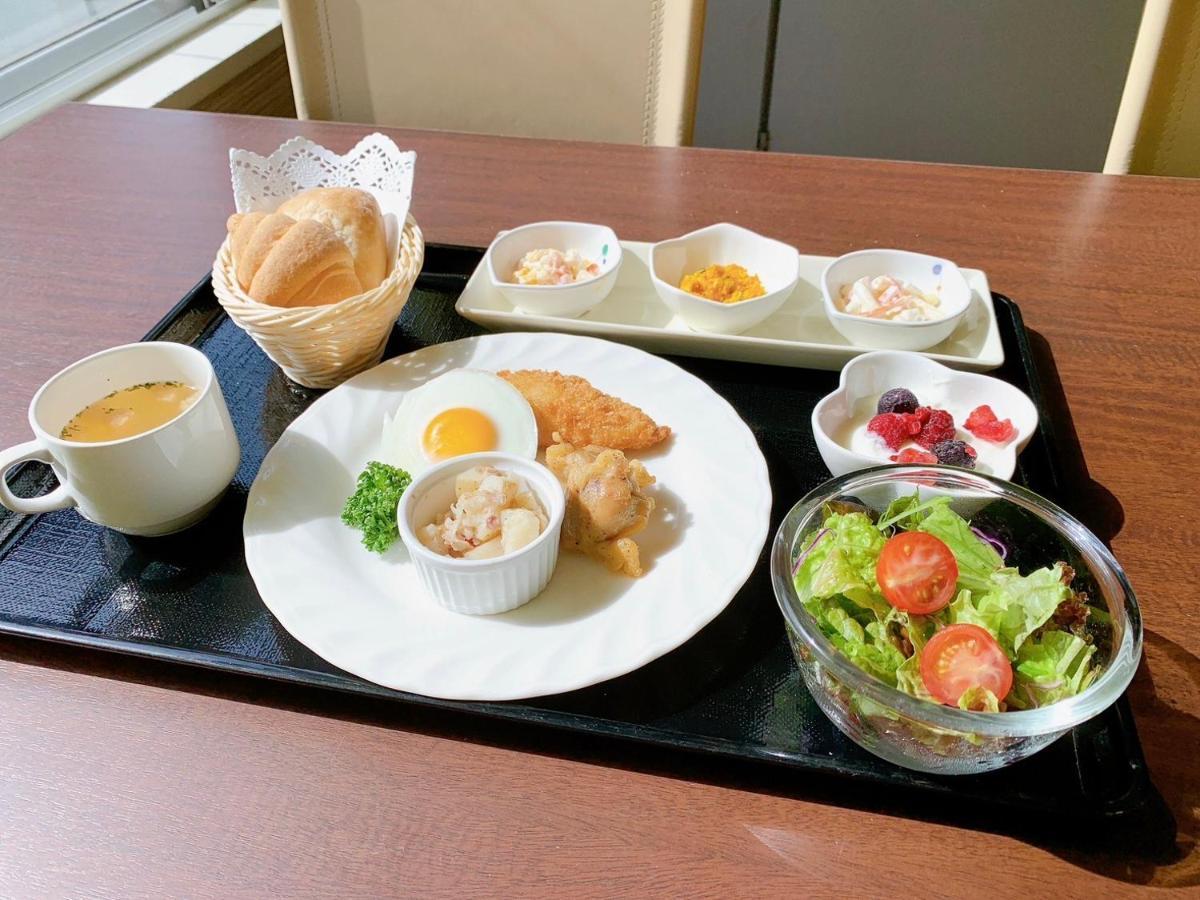 X Wave Funabashi Buitenkant foto